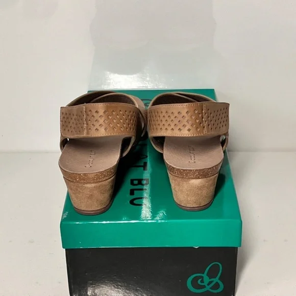 Chocolat Blu Theo Leather Sandal Wedge - Picture 7 of 8